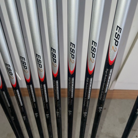 Confidence ESP complete set 14 clubs and bag - Picture 3 of 13